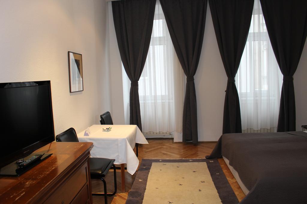 Hotel Wiener Kindl Ngoại thất bức ảnh